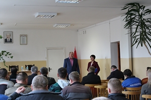 Встреча депутата Валентины Назаренко с трудовым коллективом ОАО "Ремспецстрой" Встреча депутата Валентины Назаренко с трудовым коллективом ОАО "Ремспецстрой"